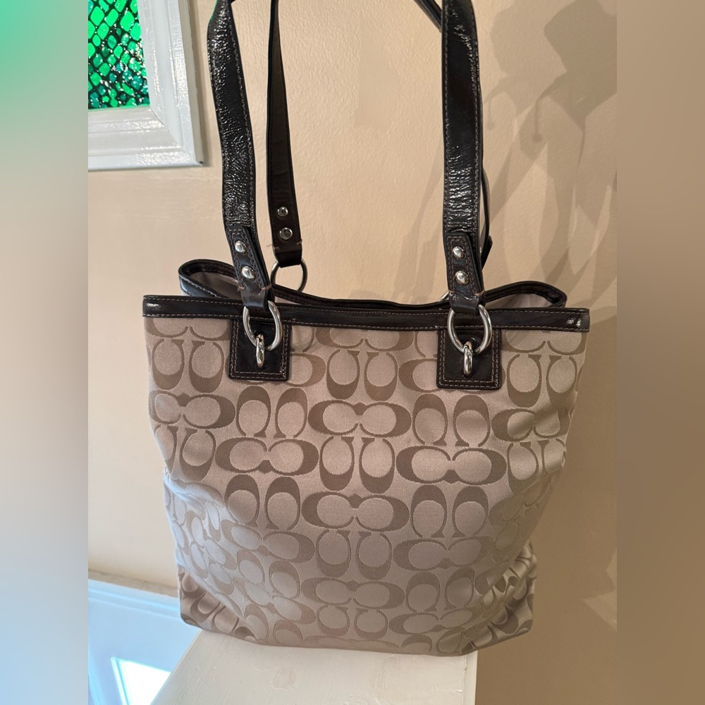 Coach Penelope Signature Sateen Satchel 2012 EUC - Picture 3 of 14